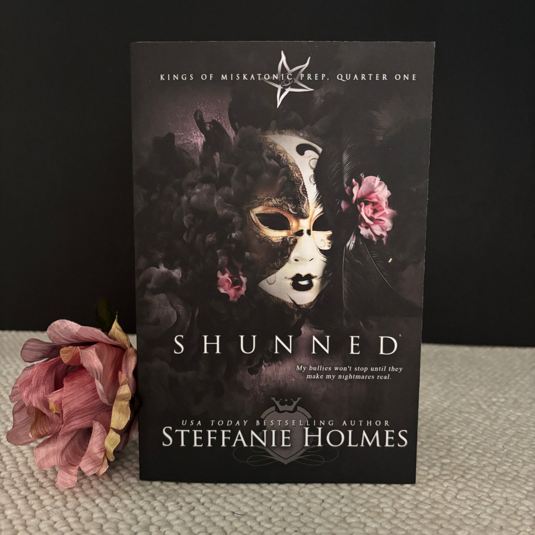 Shunned by Steffanie Holmes